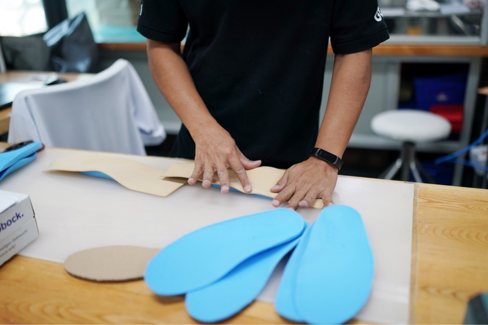 custom orthotic insoles